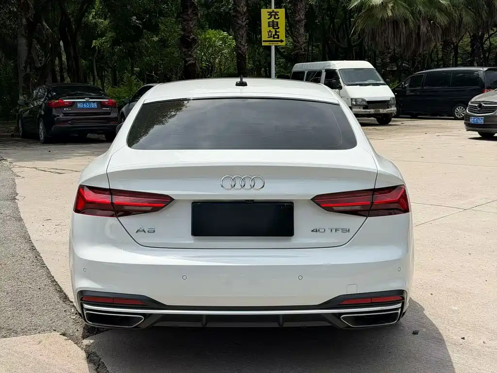 Audi A5 (Import) — миниатюра 8