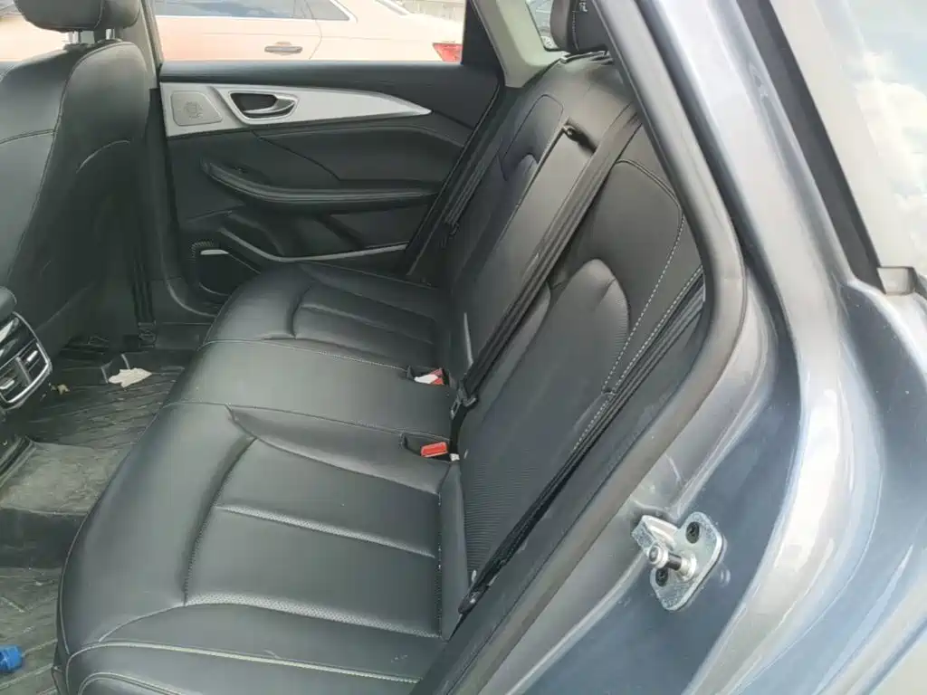 Roewe i6 MAX — миниатюра 17