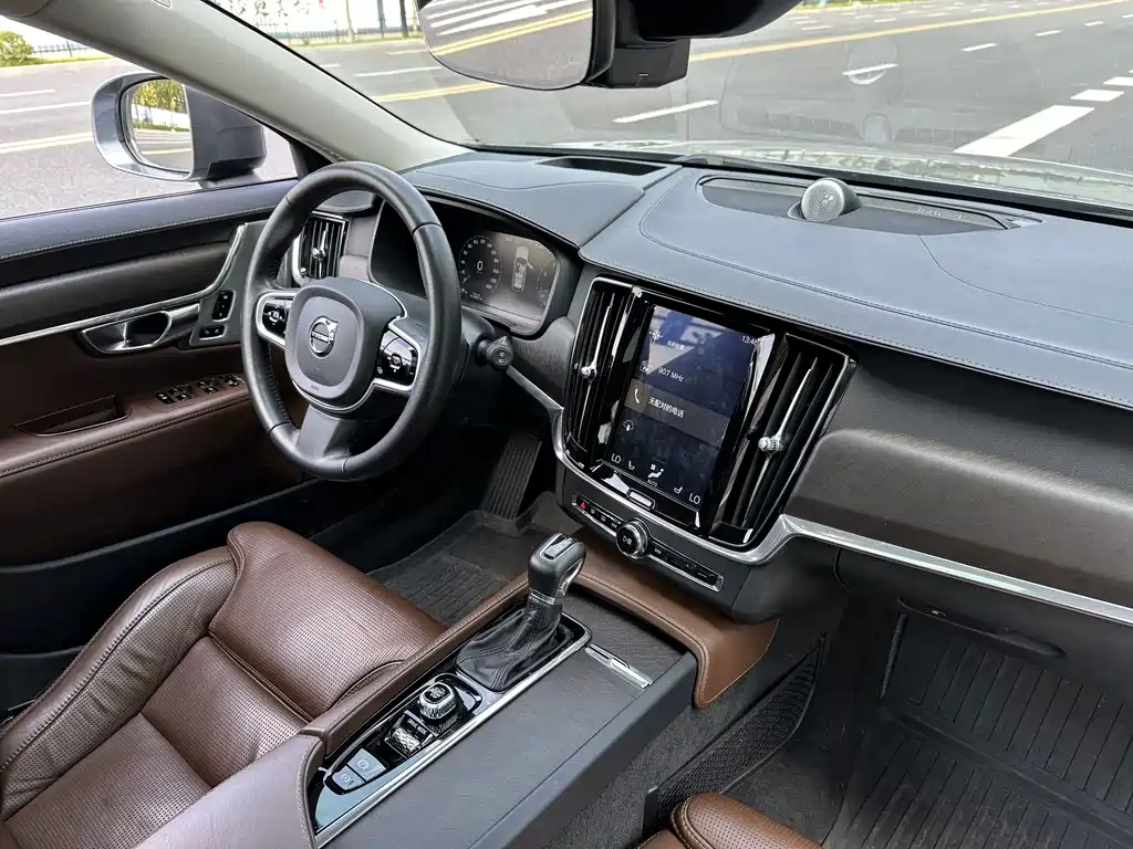 Volvo V90 — миниатюра 15