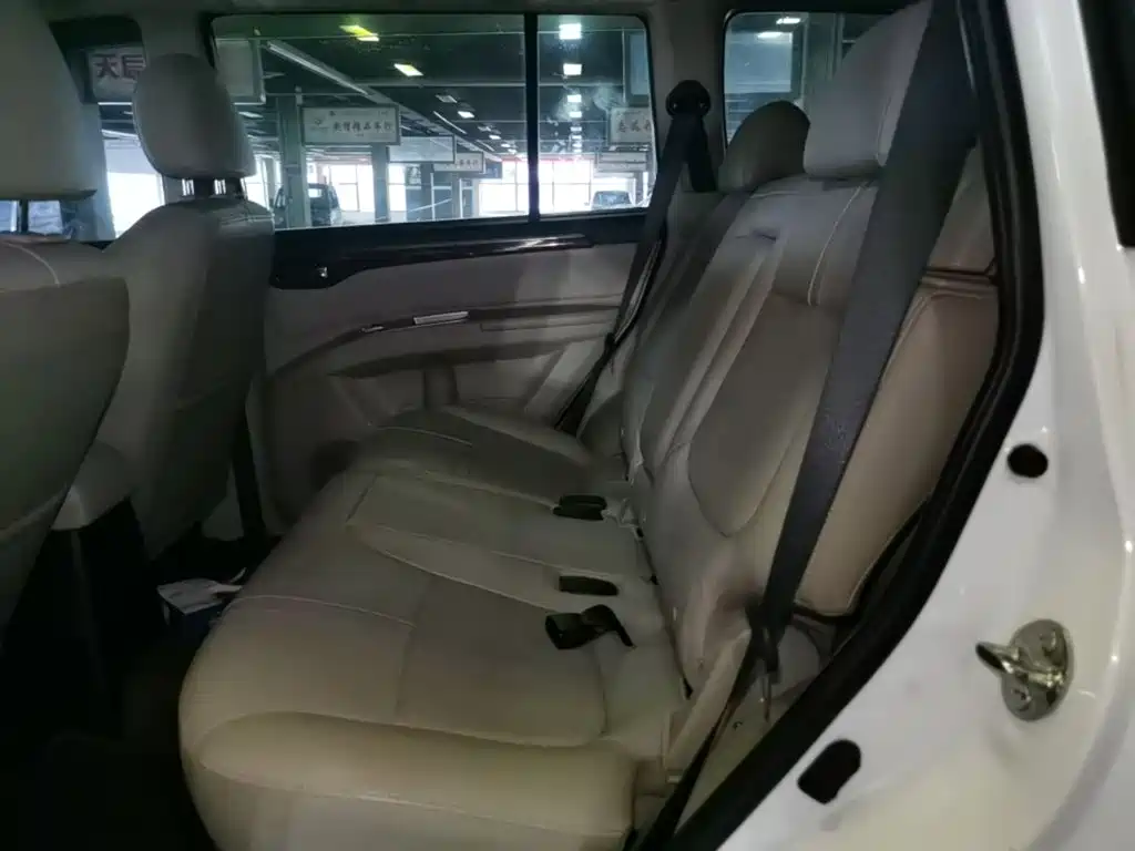 Mitsubishi Pajero Sport — миниатюра 17
