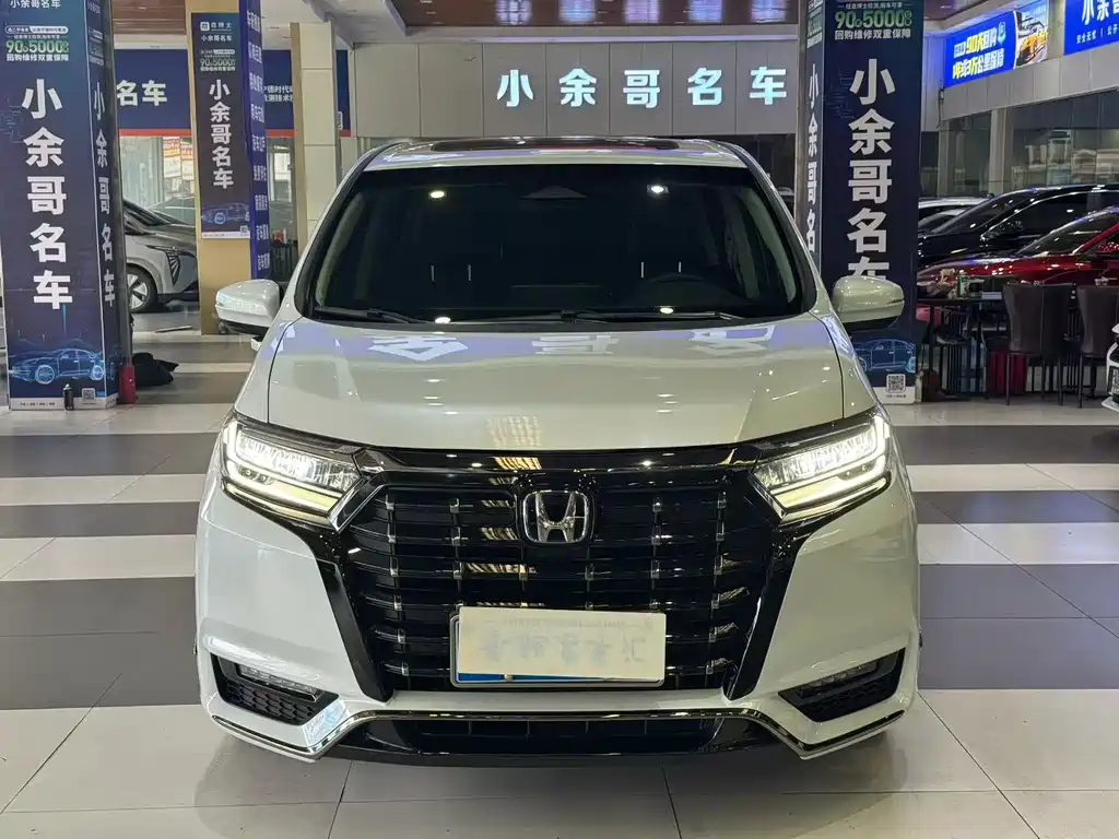 Honda Elysion — миниатюра 2