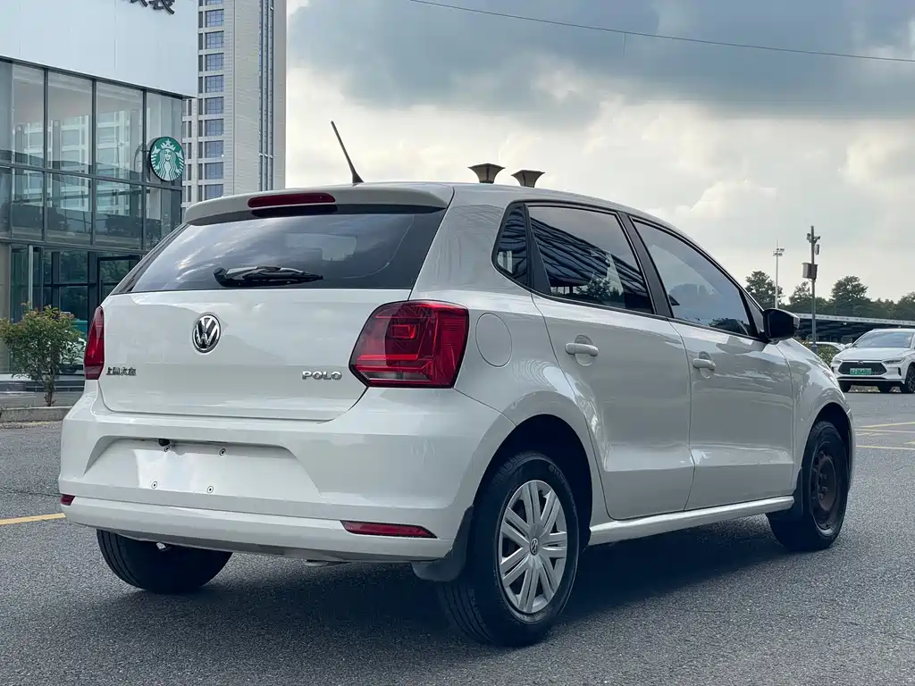 Volkswagen Polo — миниатюра 13