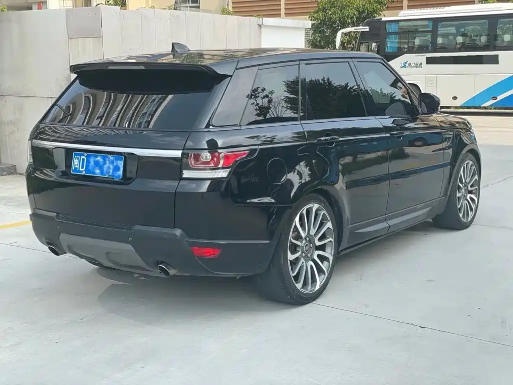 Land Rover Sport — миниатюра 4