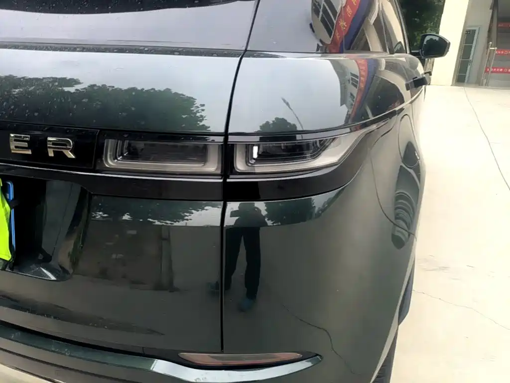 Land Rover Evoque — миниатюра 8