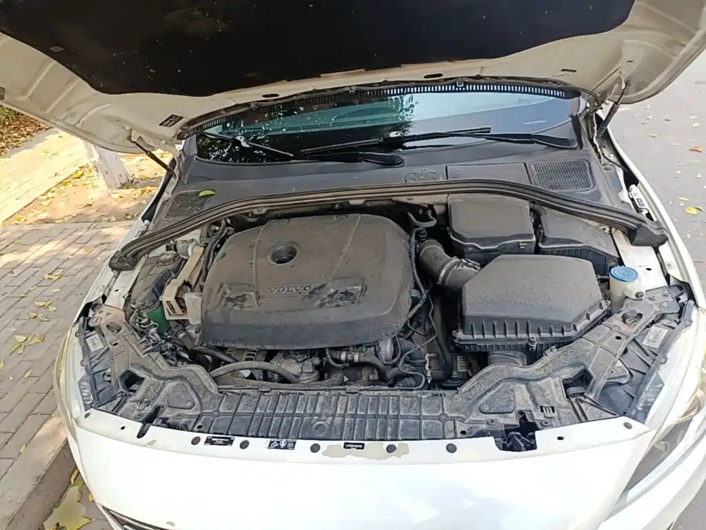 Volvo S60 — миниатюра 16