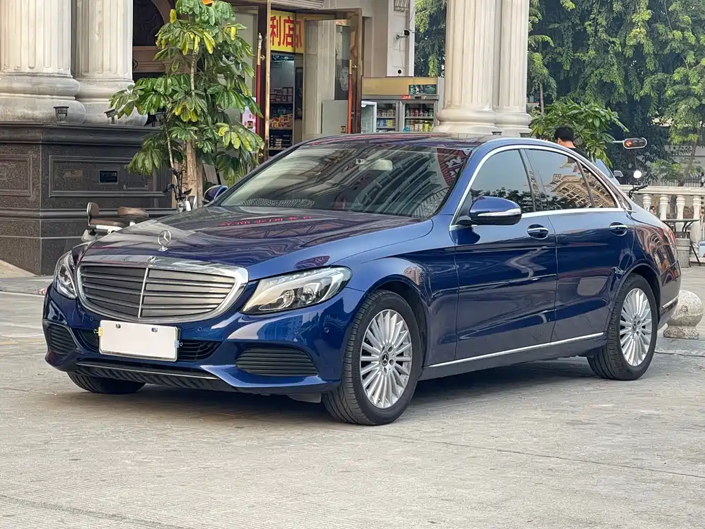 Купить Mercedes-Benz C-Class