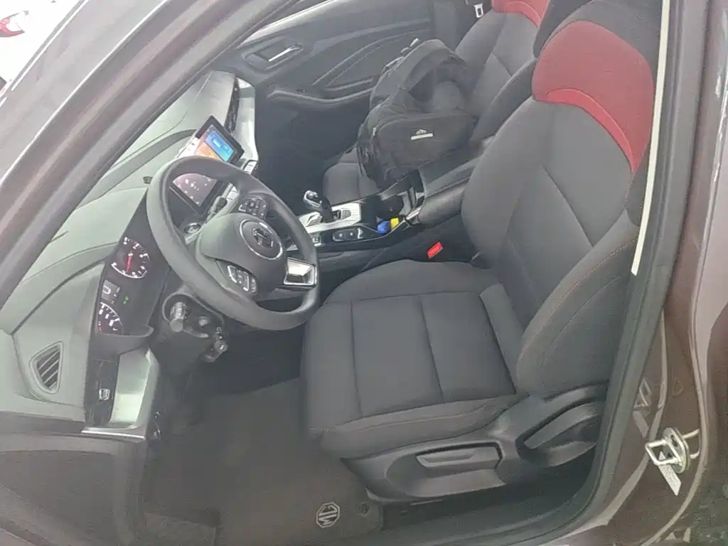 MG MG5 — миниатюра 15