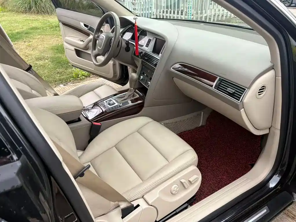 Audi A6L 2008 2.4L