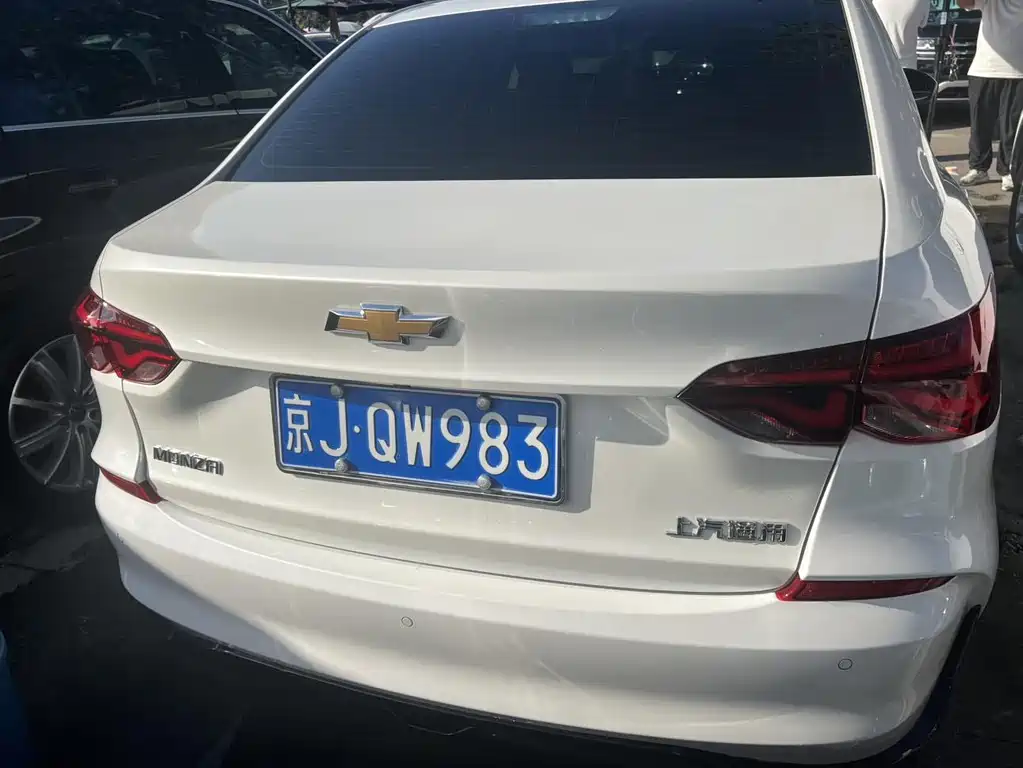 Chevrolet Monza — миниатюра 14