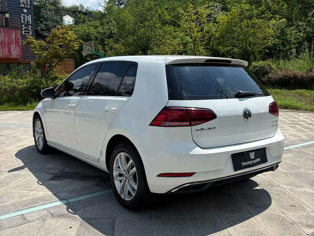 Volkswagen Golf — миниатюра 9
