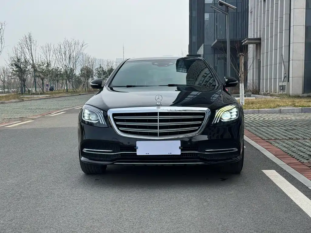 Mercedes-Benz S-Class — миниатюра 2