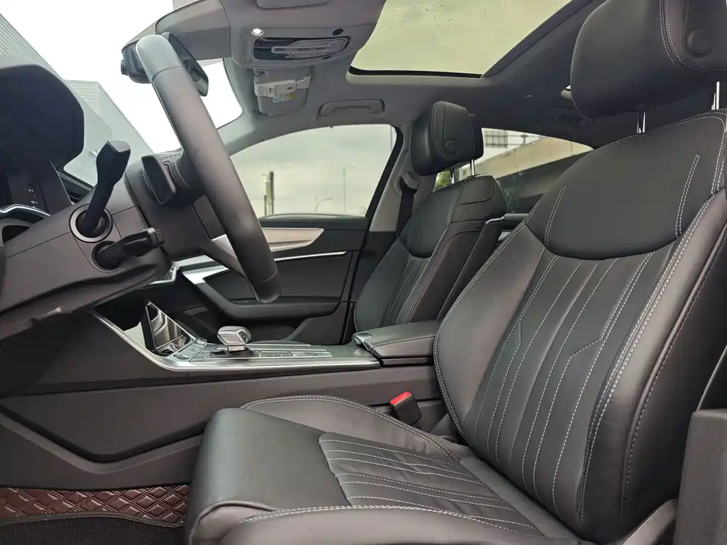 Audi A6L — миниатюра 5