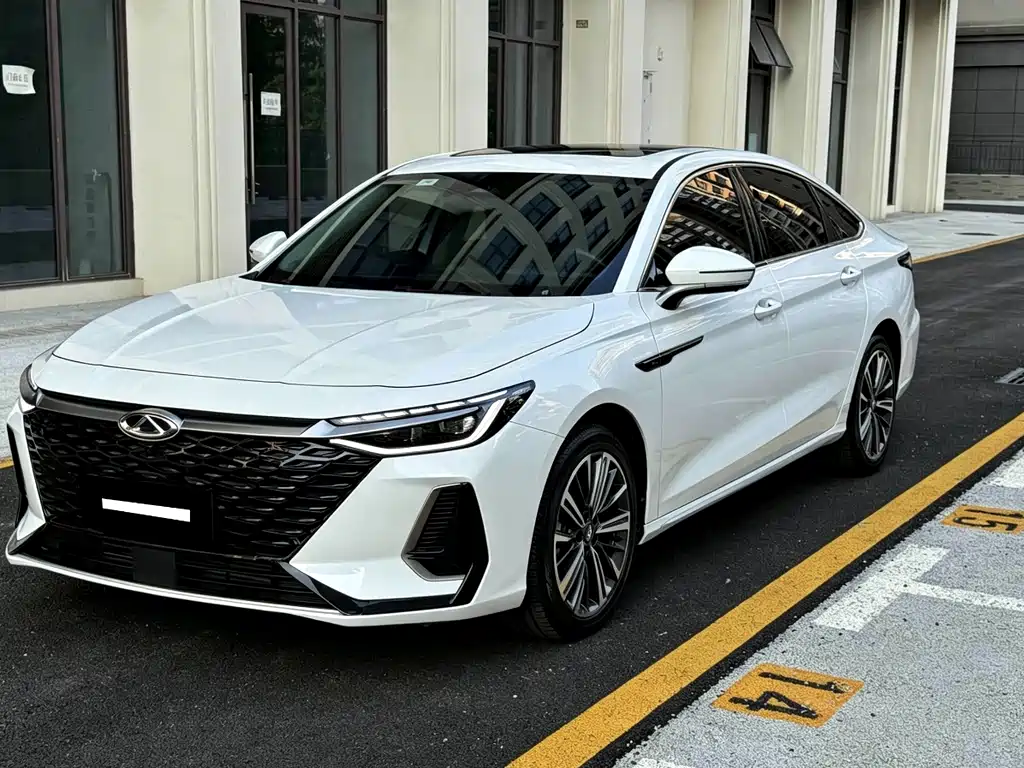 Chery Arrizo 8