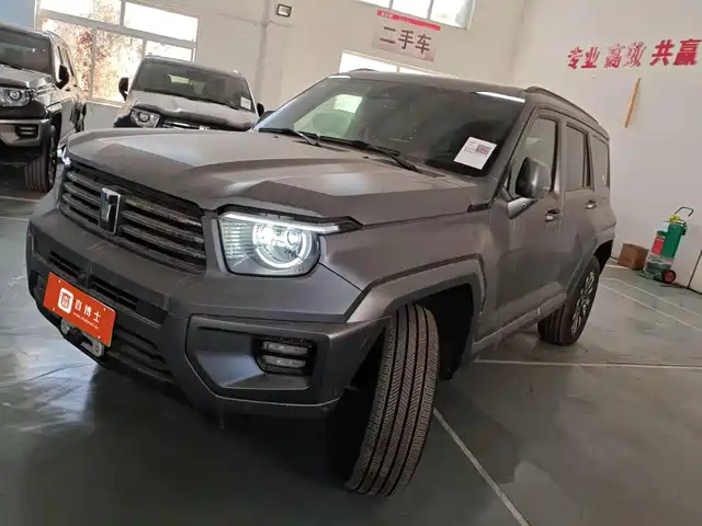 TANK TANK 700 NEW ENERGY 2025