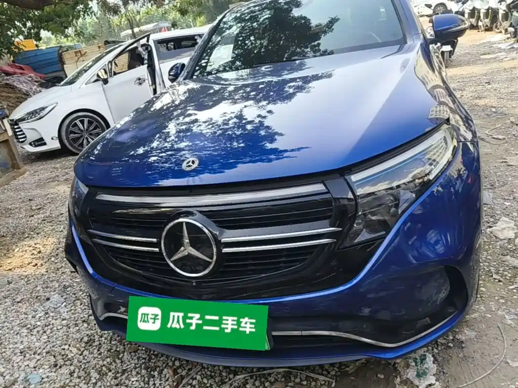 Mercedes-Benz EQC — миниатюра 3