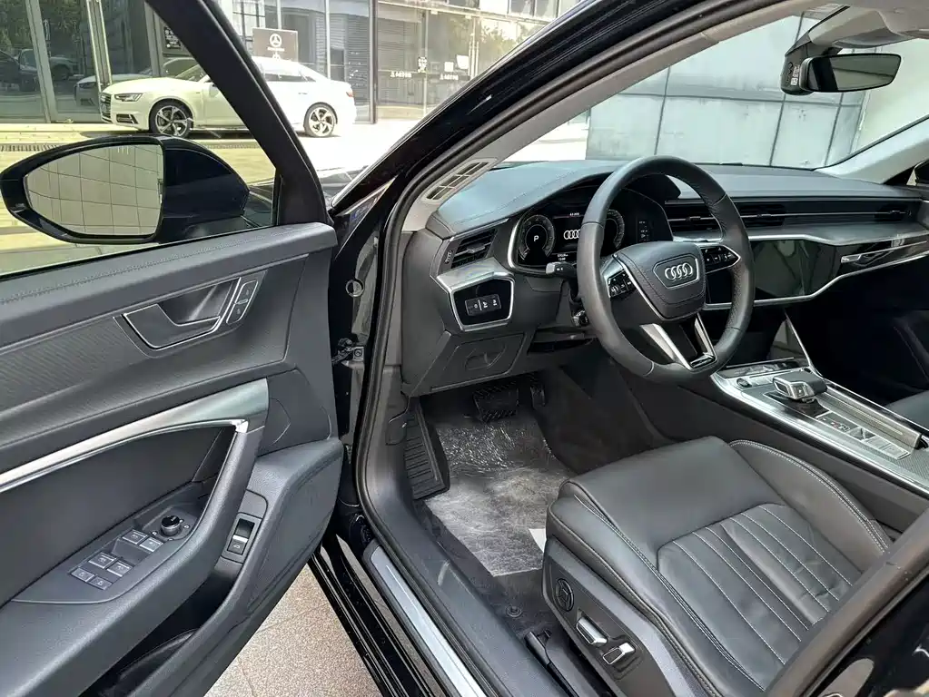 Audi A6L — миниатюра 4