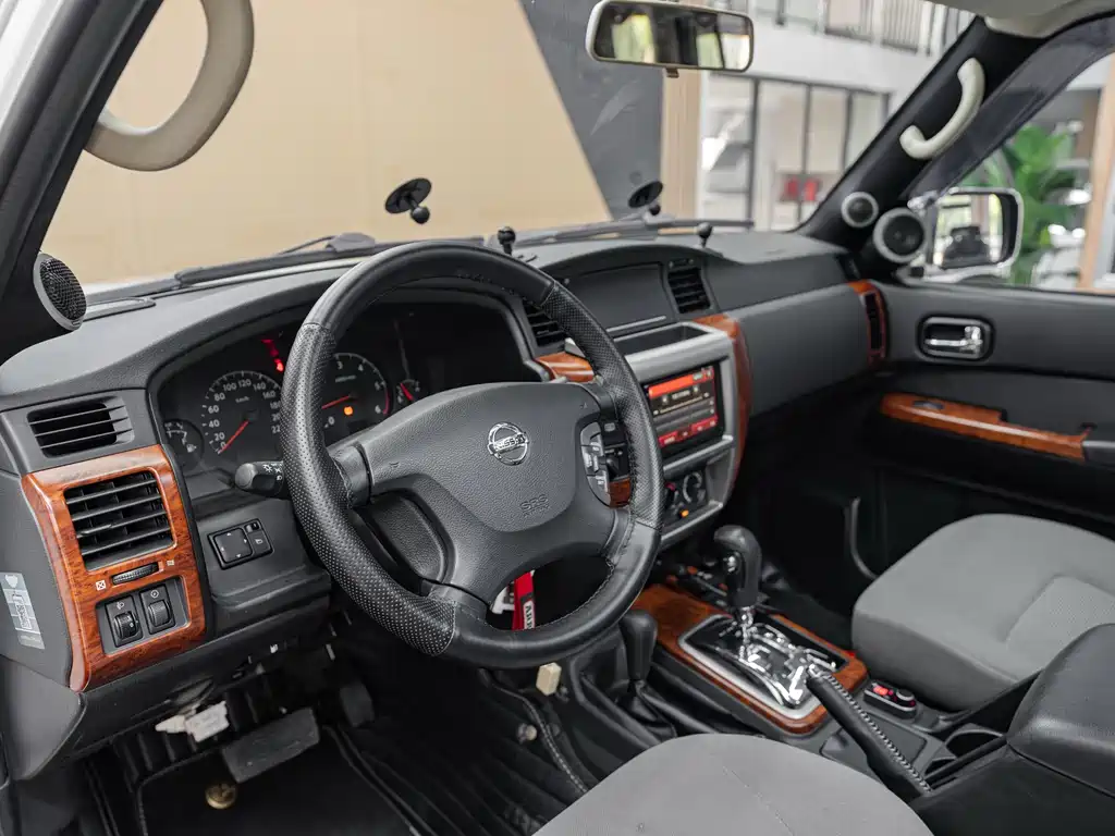 Nissan PatrolY61 Y61 2018 4.8L