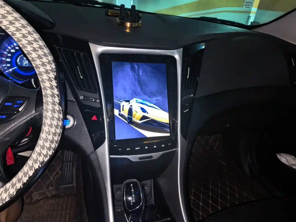 Hyundai Sonata — миниатюра 6