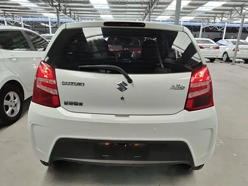 Suzuki Alto — миниатюра 6