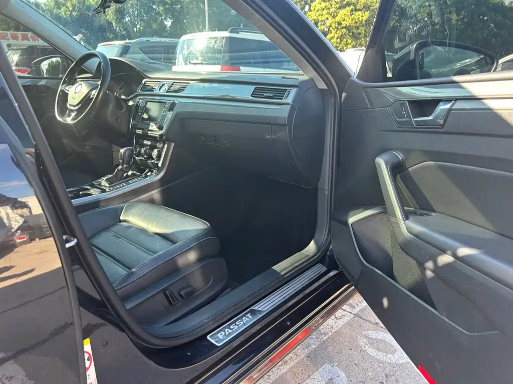 Volkswagen Passat — миниатюра 23