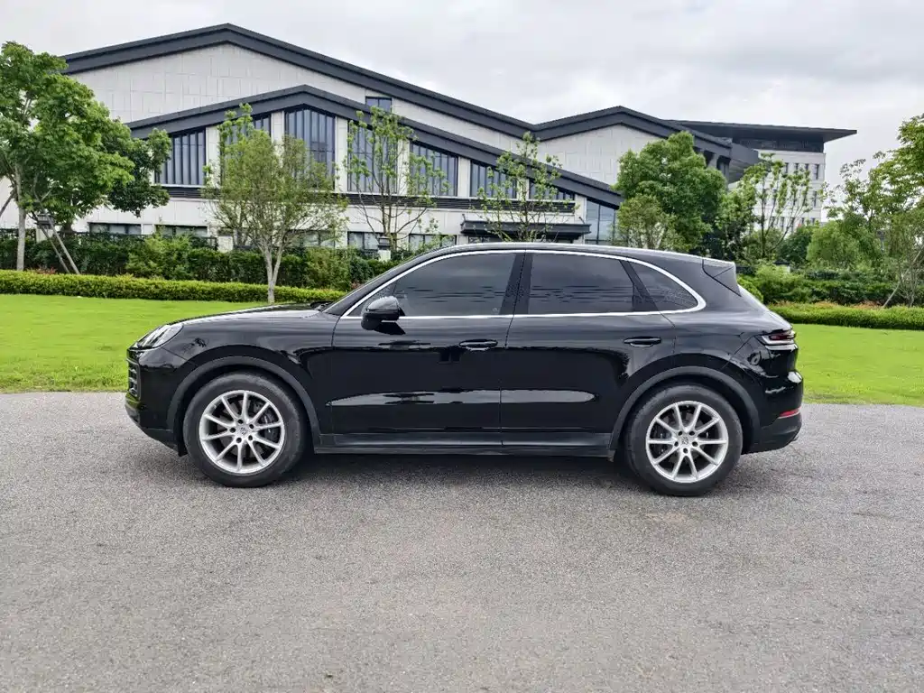 Porsche Cayenne 2025 Cayenne 3.0T