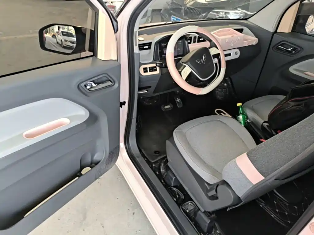 Wuling MINIEV — миниатюра 16