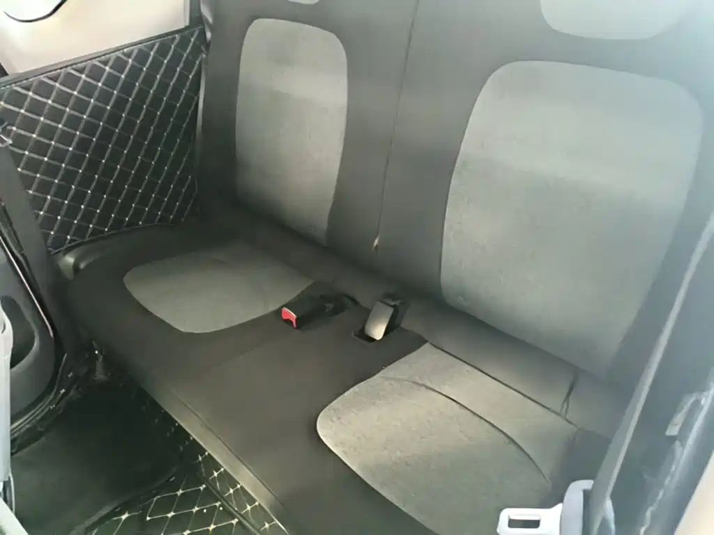 Wuling MINIEV — миниатюра 17