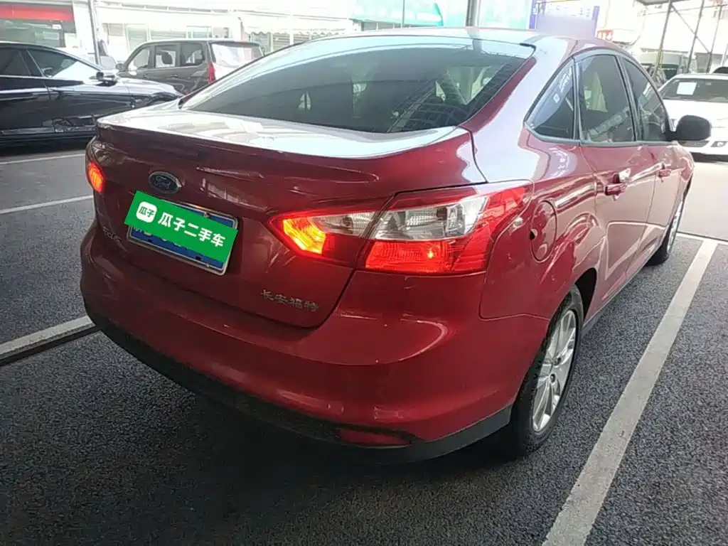 Ford Focus — миниатюра 7