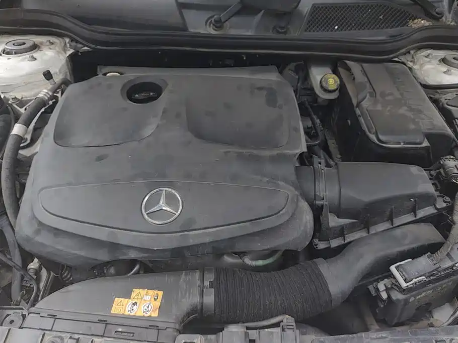 Mercedes-Benz GLA — миниатюра 10