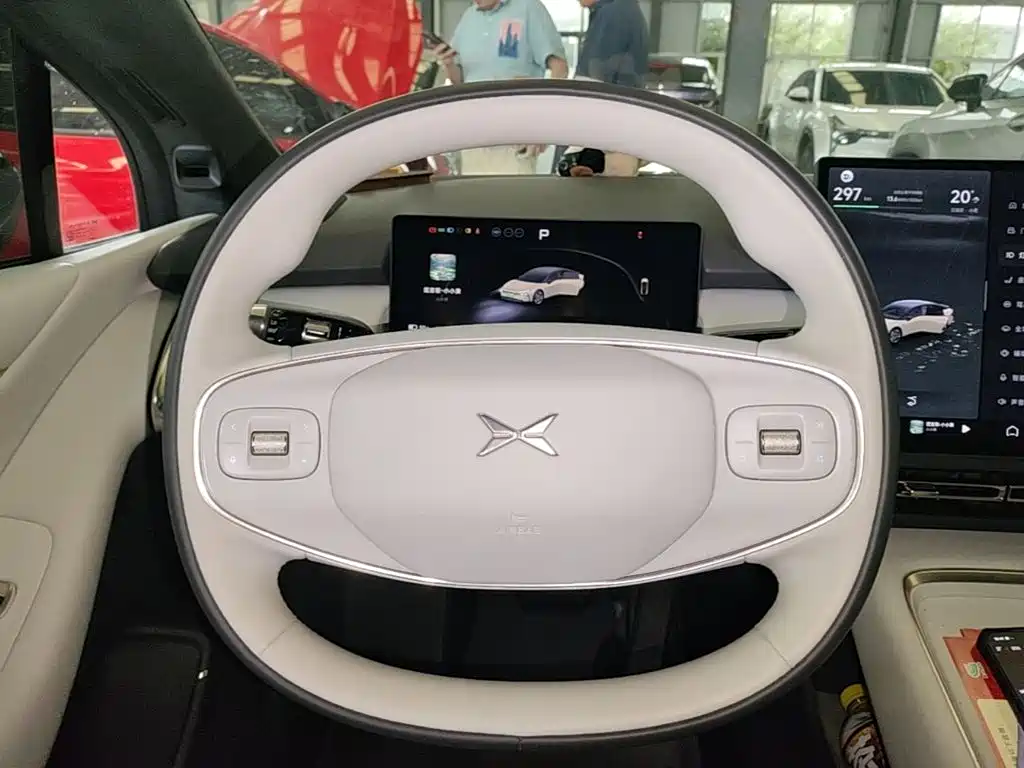 XPeng P7+ — миниатюра 11