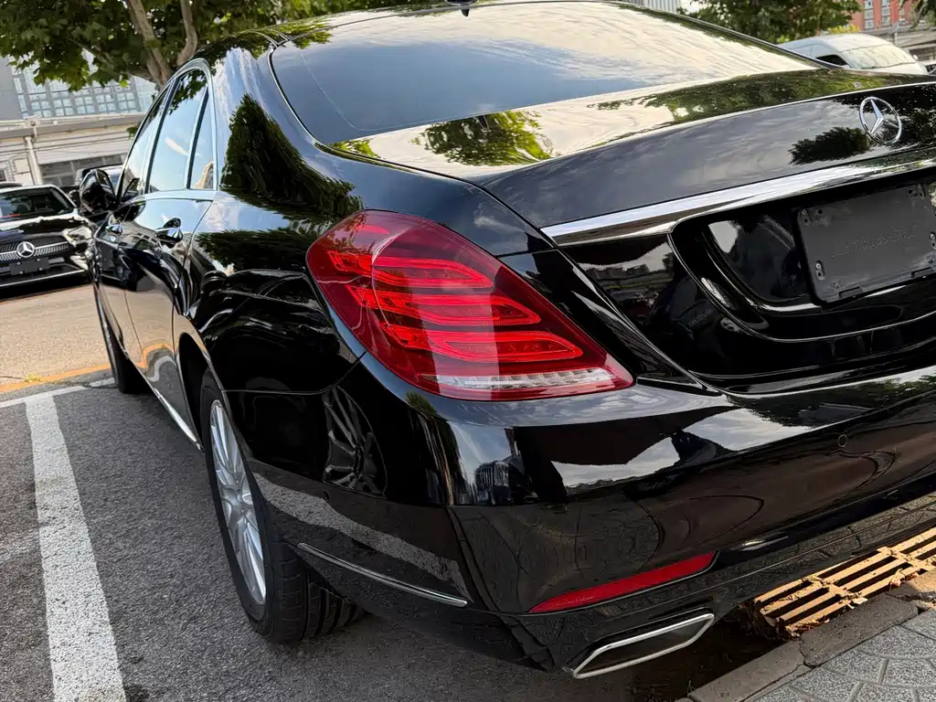 Mercedes-Benz S-Class — миниатюра 10