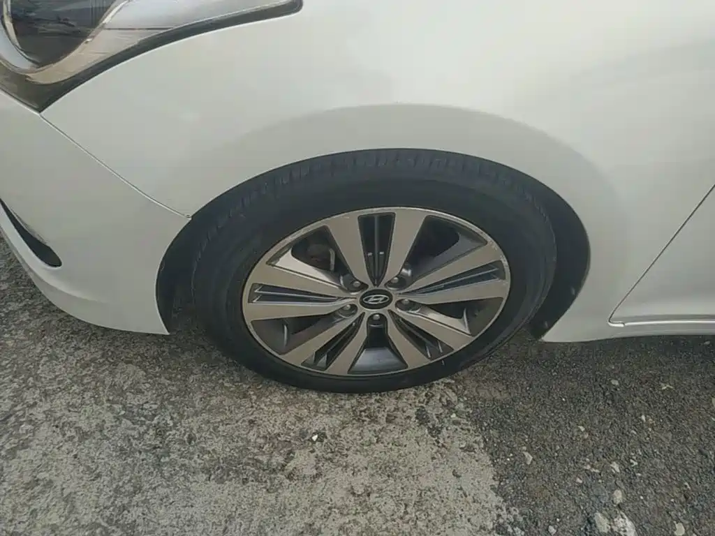 Hyundai Mistra — миниатюра 23