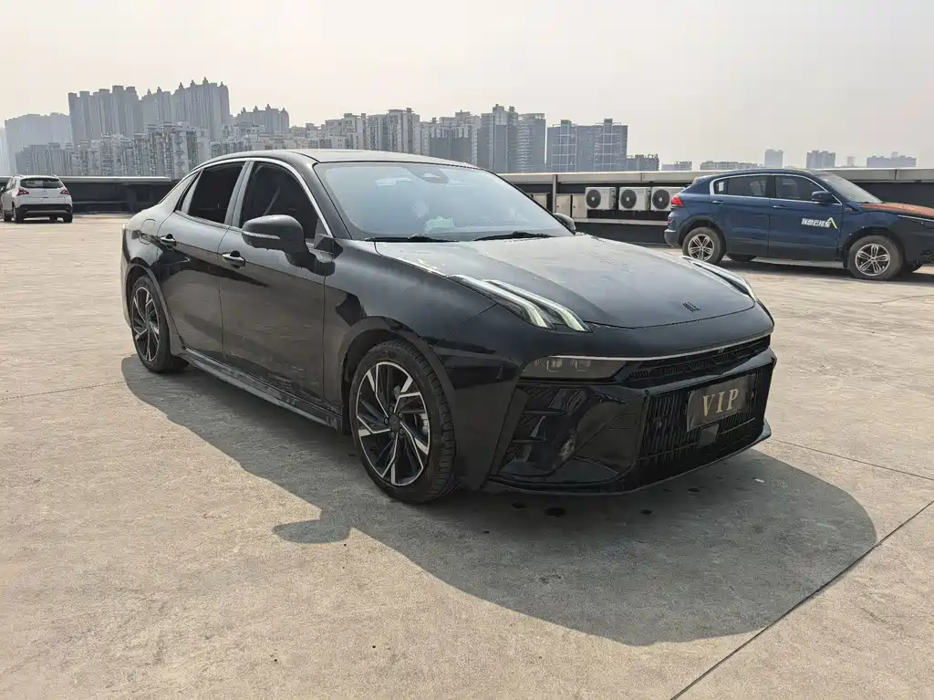 Lynk & Co 03 — миниатюра 2