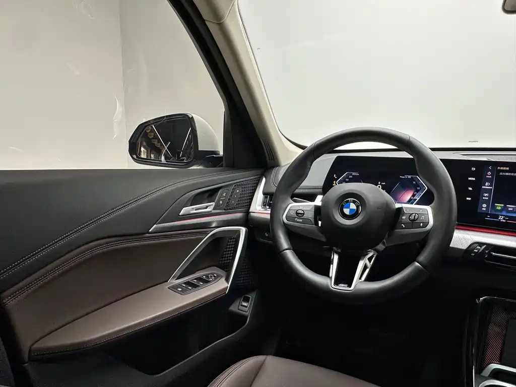 BMW X1 — миниатюра 14