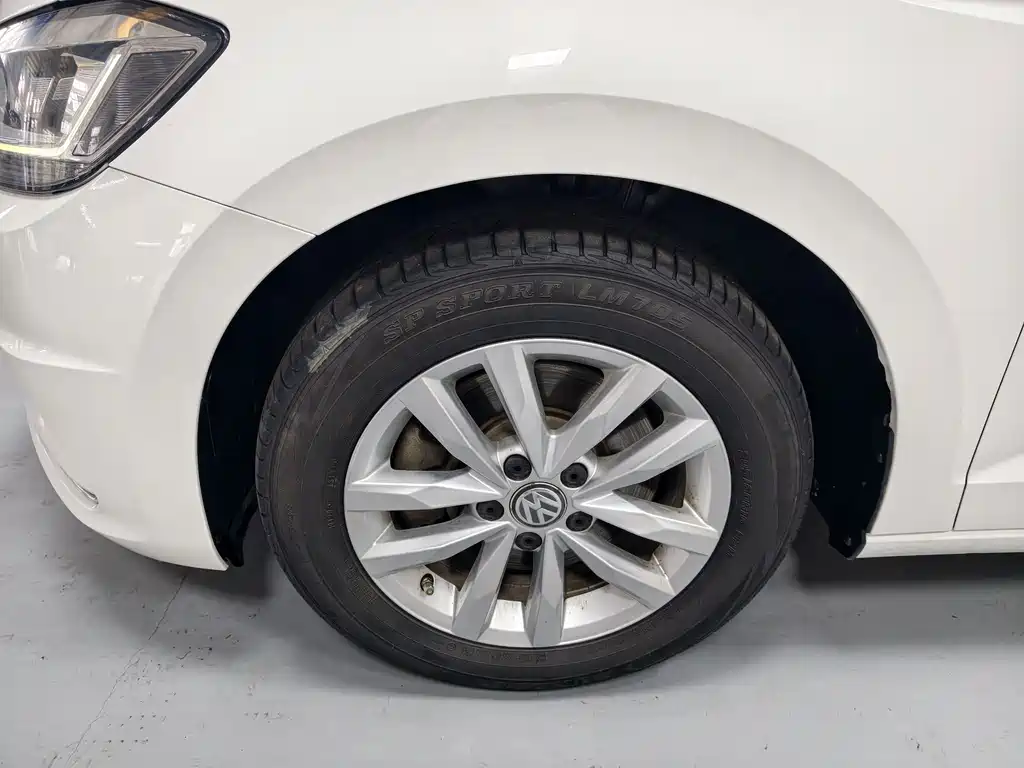 Volkswagen Touran — миниатюра 19