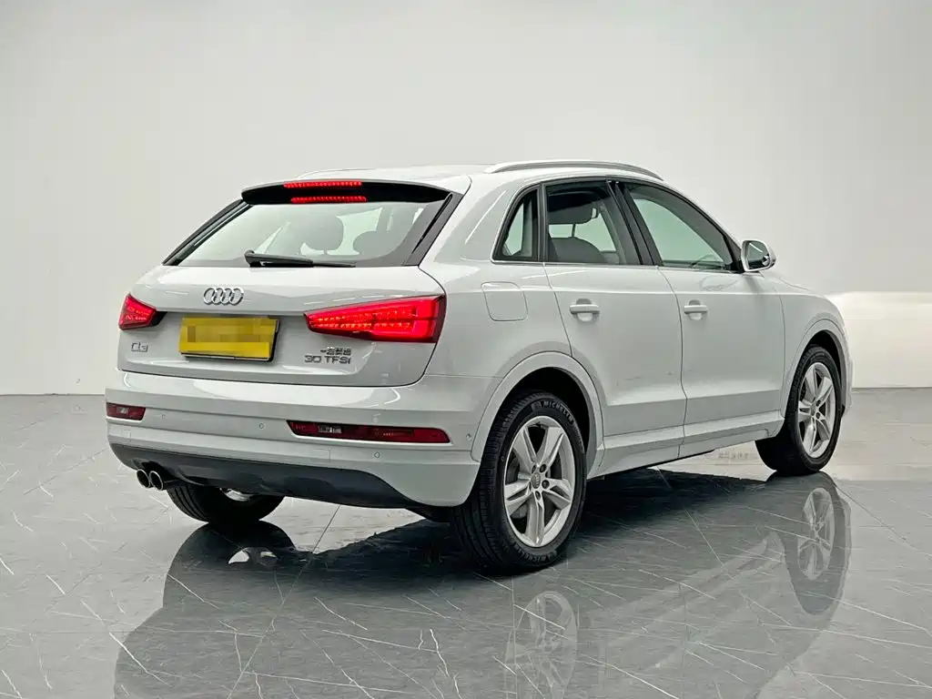 Audi Q3 — миниатюра 6
