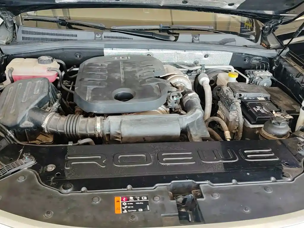 Roewe RX8 — миниатюра 20