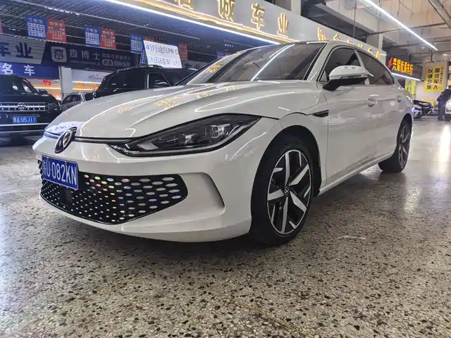 Volkswagen Lamando