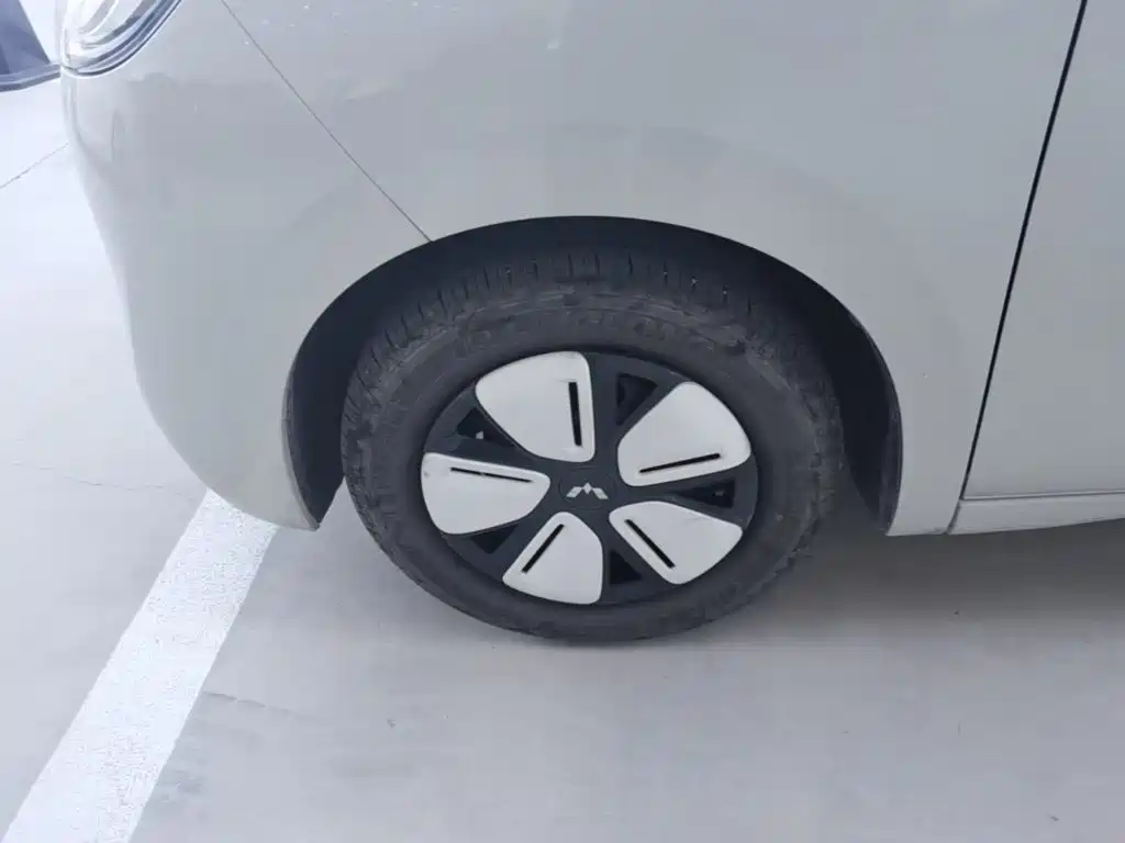 Wuling MINIEV — миниатюра 23