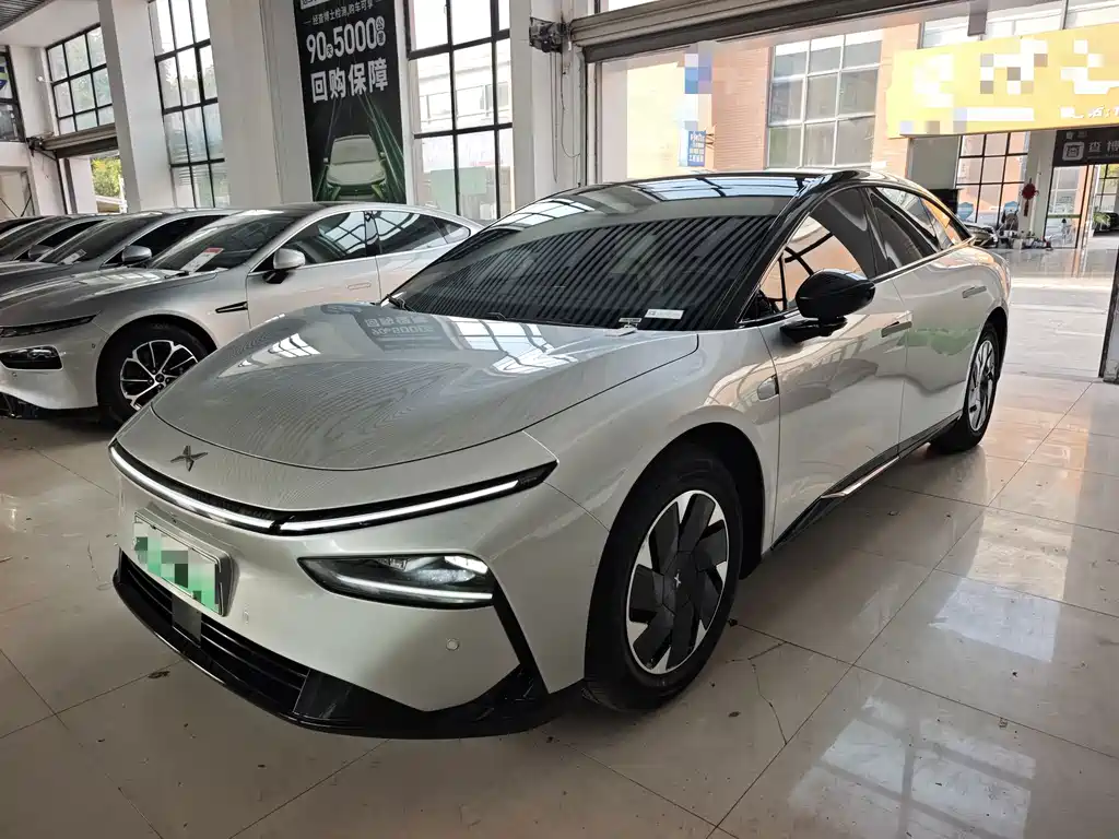 XPeng P7+