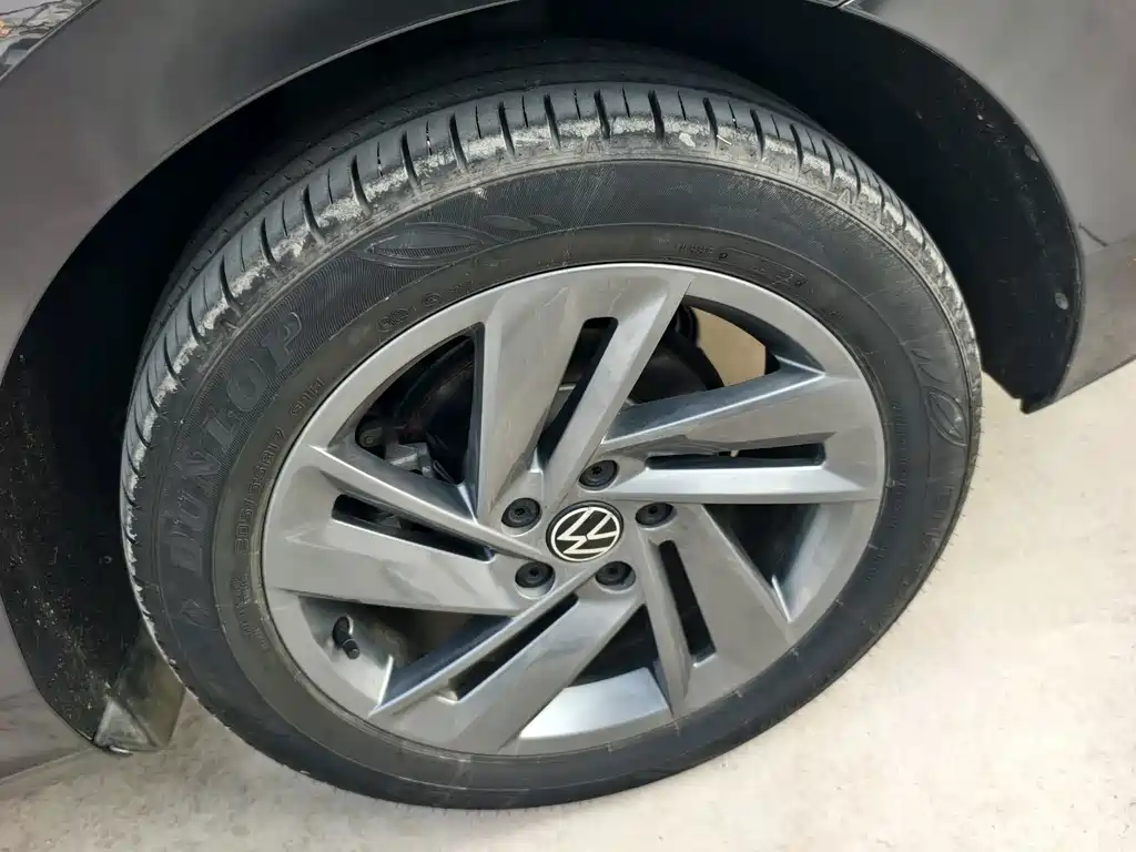 Volkswagen Lamando — миниатюра 10