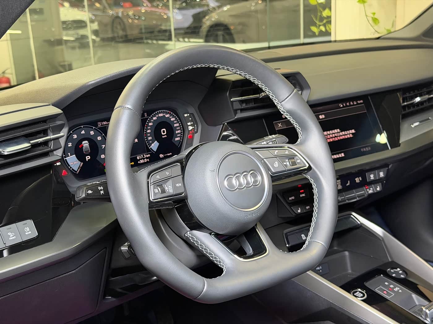 Audi A3 1.4 л 2022 г. Зелёный, пробег 46700 км