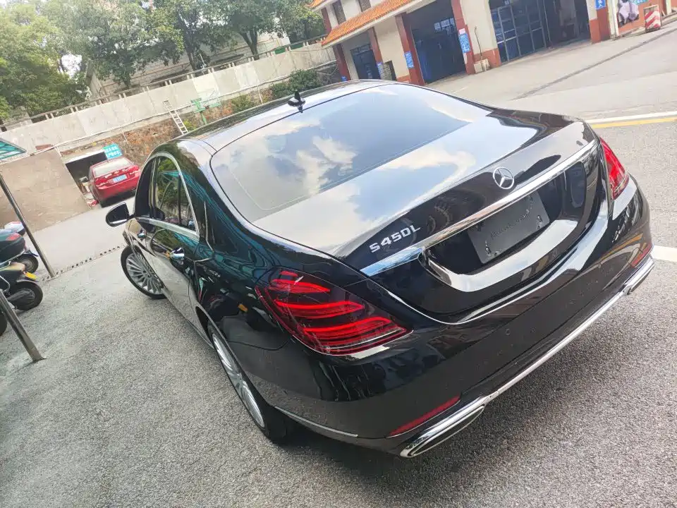 Mercedes-Benz S-Class — миниатюра 4