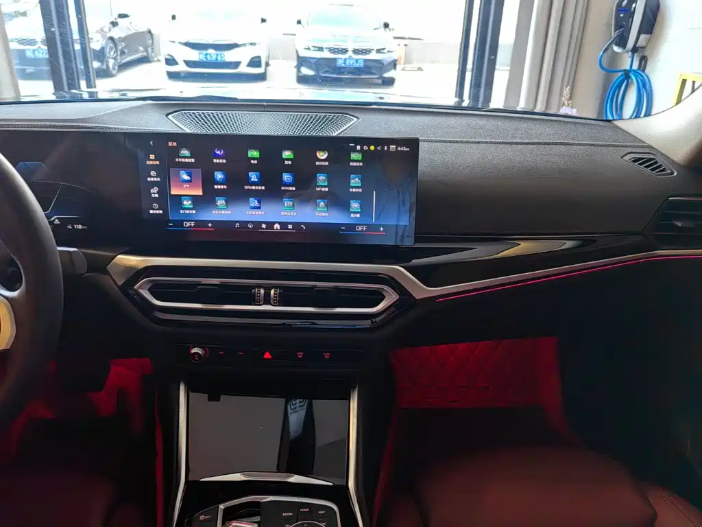BMW i3 — миниатюра 10