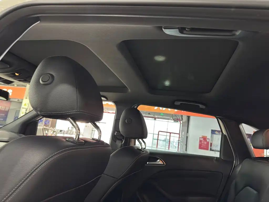 Mercedes-Benz B-Class — миниатюра 18