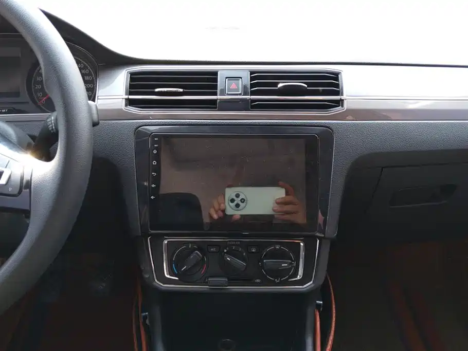 Volkswagen Santana — миниатюра 13