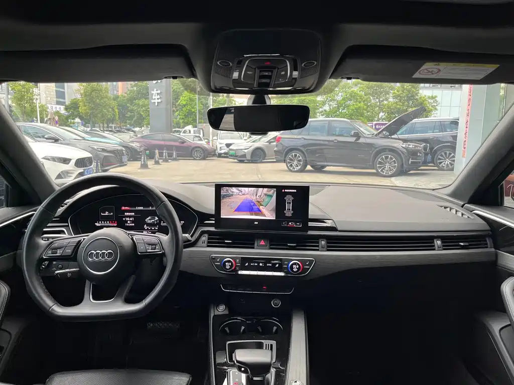 Audi A4L — миниатюра 5