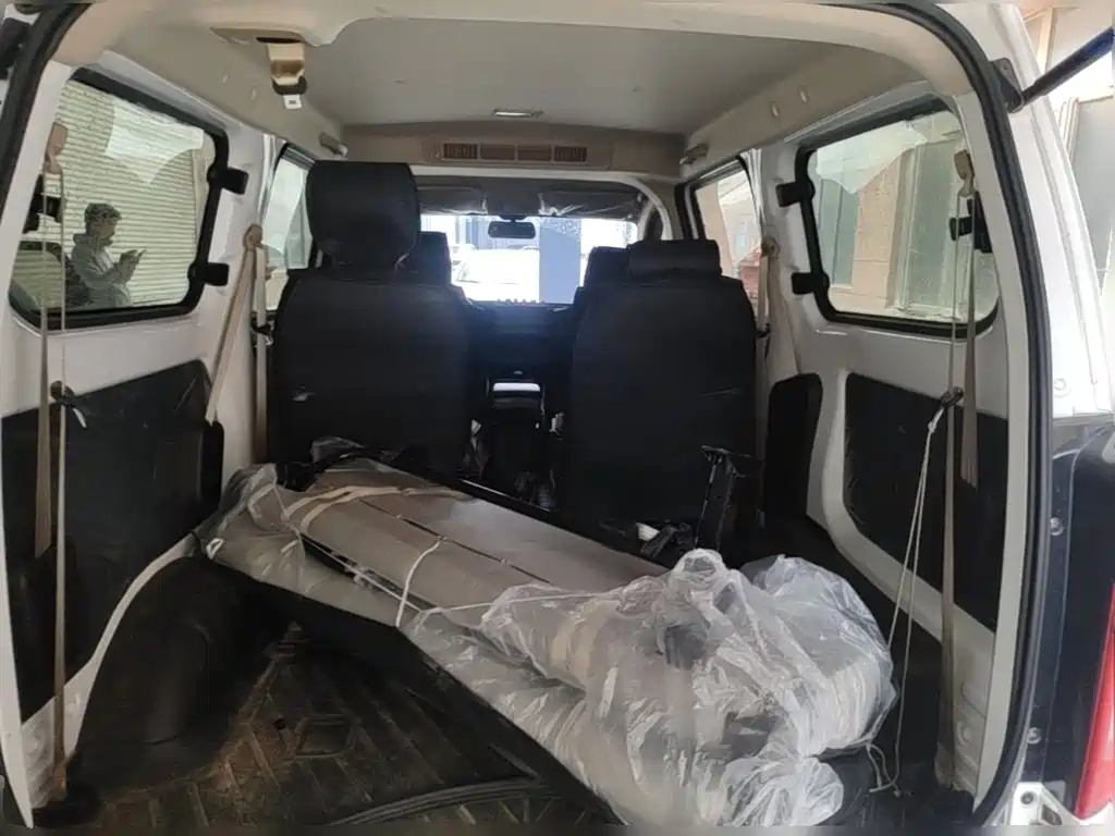 Wuling Hongguang V — миниатюра 24