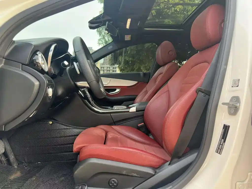 Mercedes-Benz C-Class — миниатюра 3