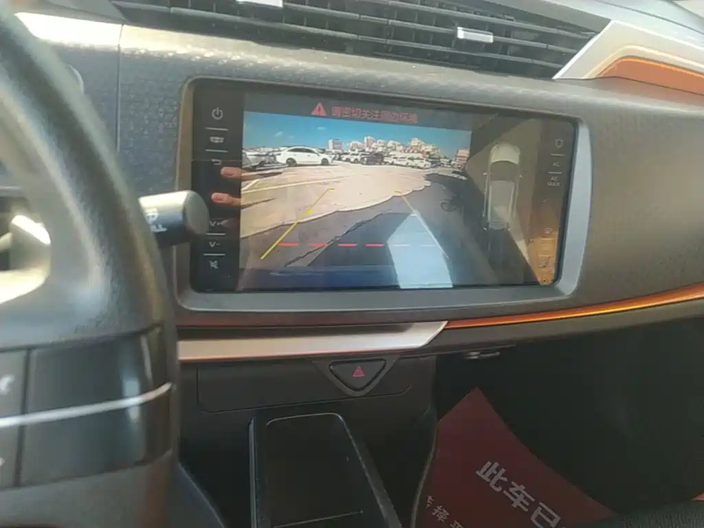 Geely Vision X1 — миниатюра 13